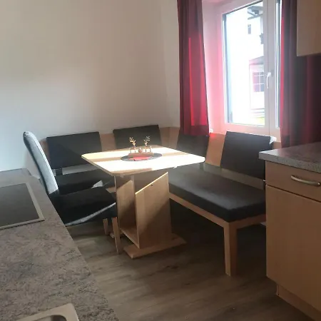 Schneekristall Apartment *